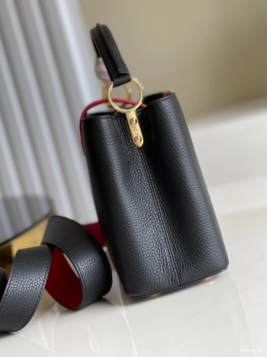 PM CAPUCINES VUITTON LOUIS 0803